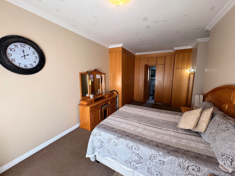 3 Bedroom Property for Sale in Wilkoppies North West